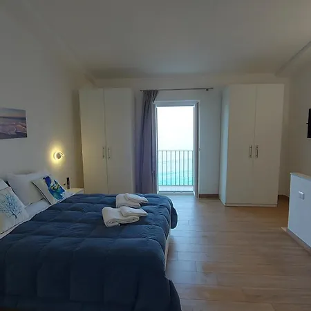 Marina House 度假居 *