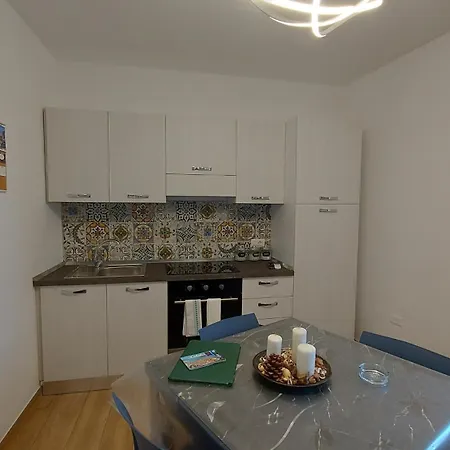 Marina House Holiday home *